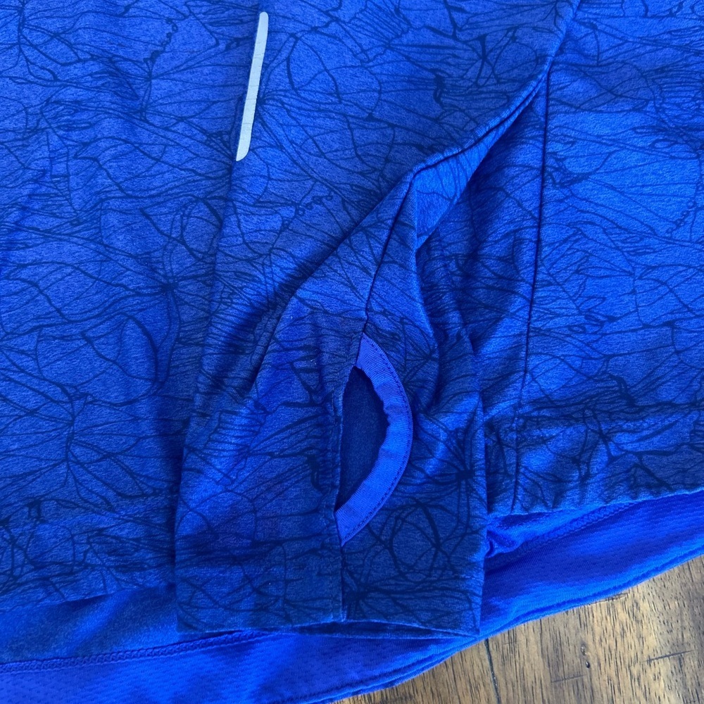 Mondetta Blue/Purple Patterned Zip-Up - Picture 3 of 5